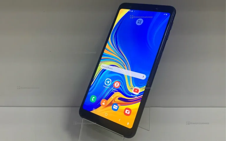 Samsung Galaxy A7 (2018) 4/64Gb