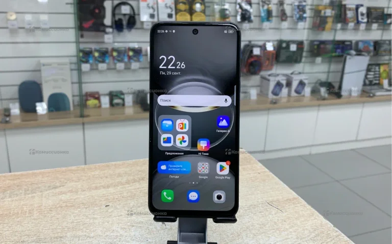 Tecno Spark 30 5G 6/128 ГБ