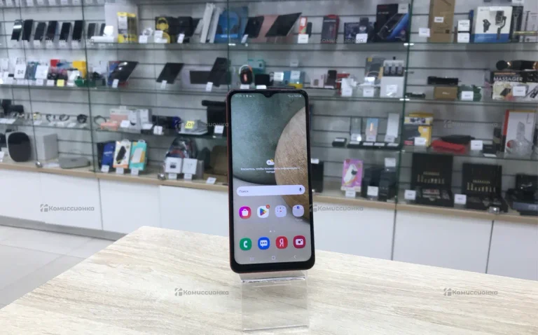 Samsung Galaxy A12 3/32 ГБ