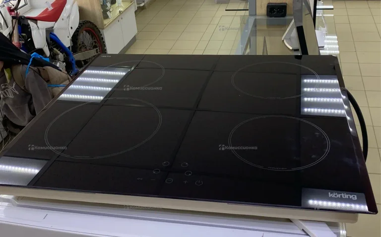 Электрическая варочная поверхность Korting HI 640