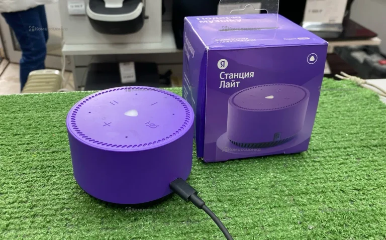 Яндекс станция Лайт