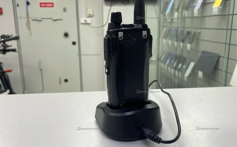 Рация  Baofeng uv-82