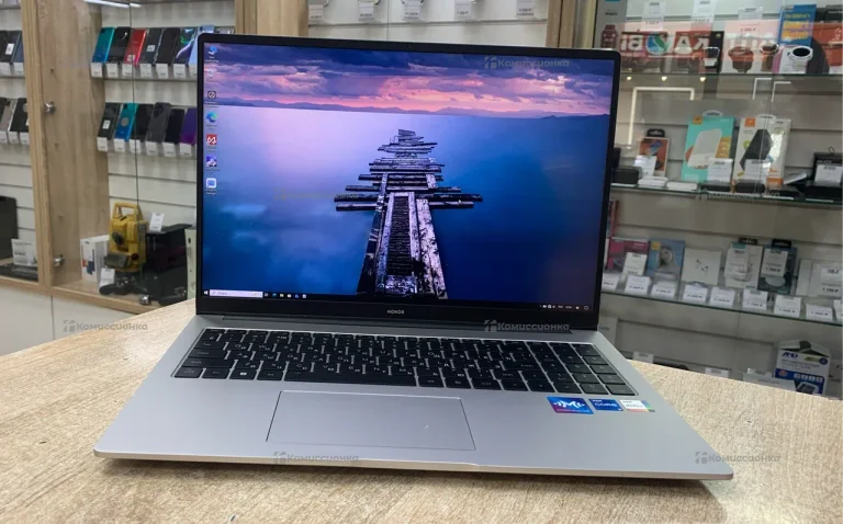 Ноутбук Honor MagicBook X16