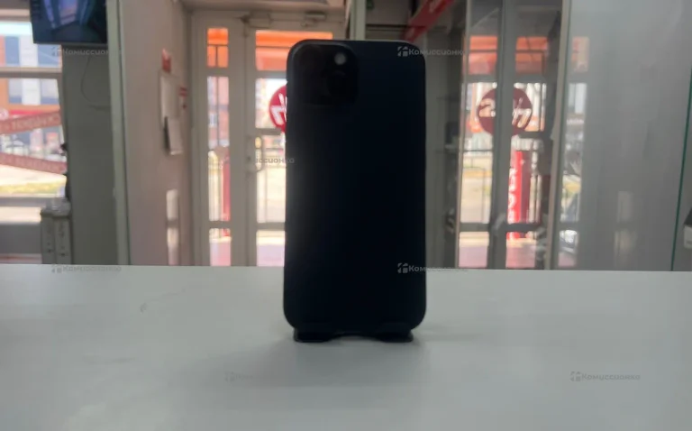 Apple IPhone 15 128 ГБ
