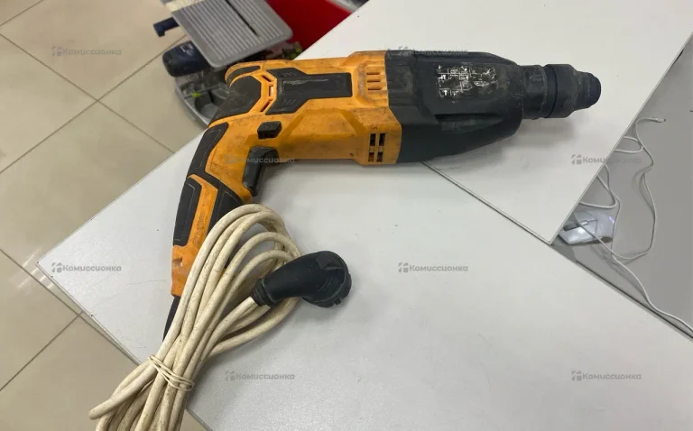 Перфоратор сетевой DEKO DKH950W