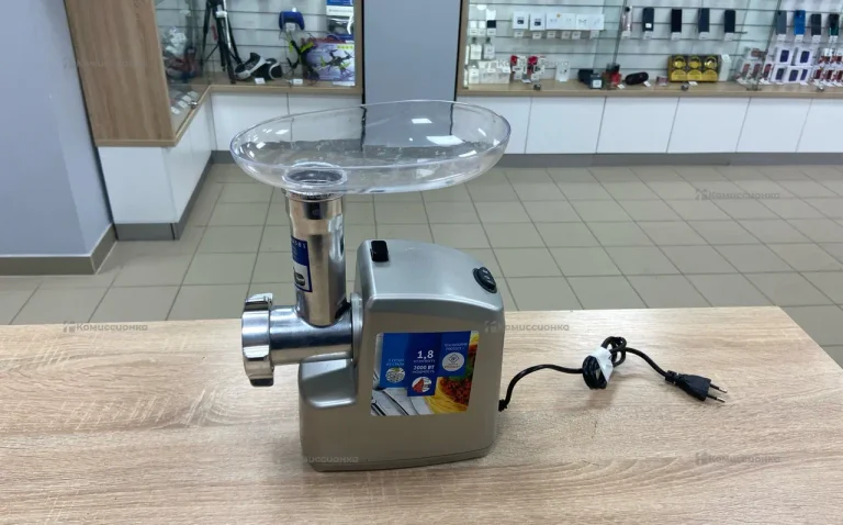 Мясорубка электрическая Polaris PMG 2038