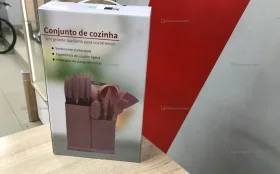 Набор ножей  розовый