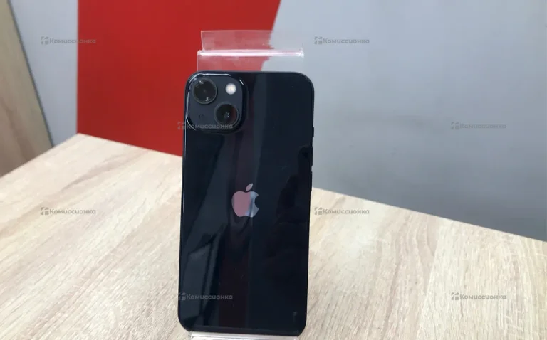 Apple iPhone 13 4/128 ГБ