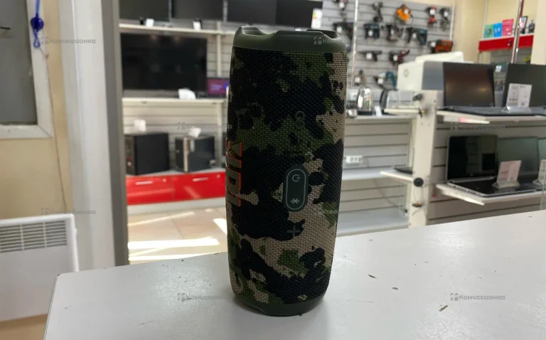Колонка  jbl charg 5