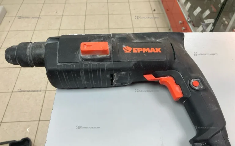 Перфоратор Ермак 664-271