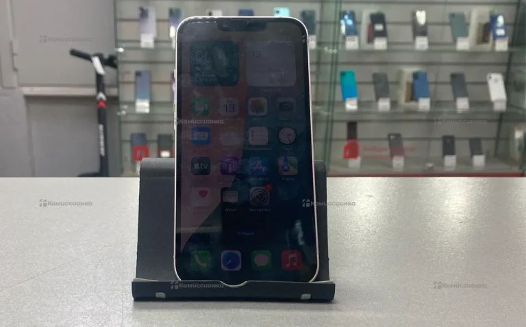 Apple iPhone 13 4/256 ГБ
