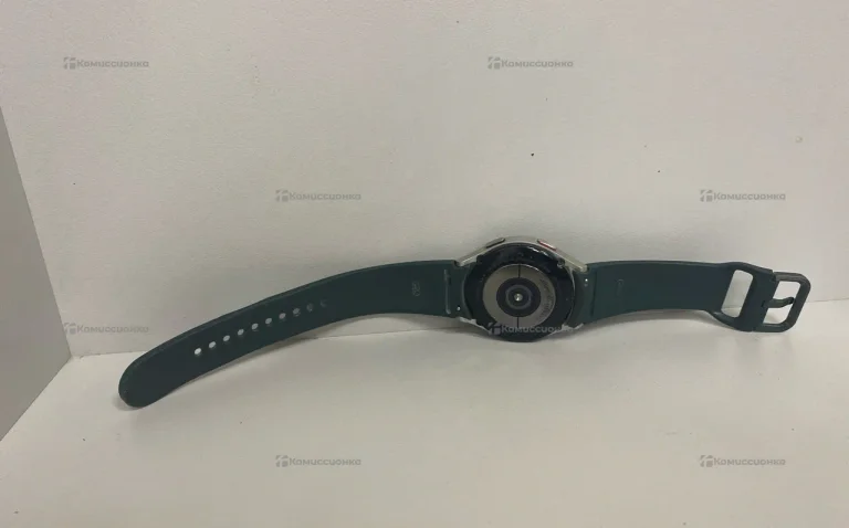 Часы Samsung Galaxy Watch 4 40mm