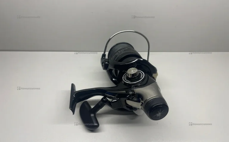 Катушка Daiwa Black Widow 4000