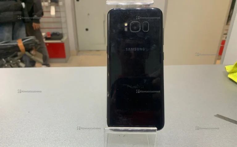 Samsung Galaxy S8 4/64 ГБ