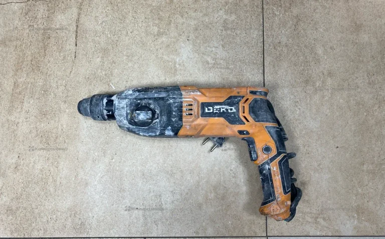 Перфоратор сетевой Deko ZKH1000W