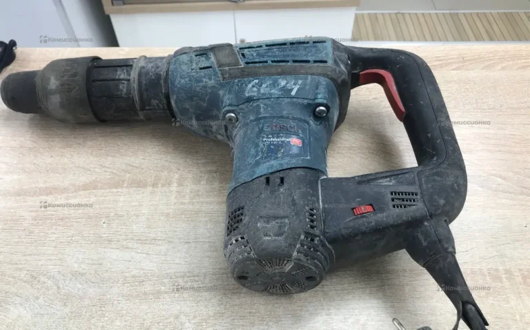 перфоратор Bosch GPH 5-40 D