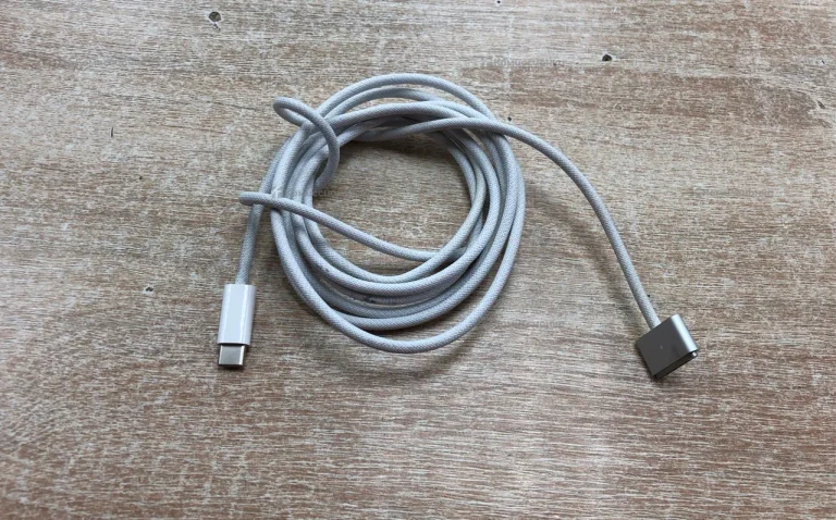 Кабель для ноутбука Apple (orig.)