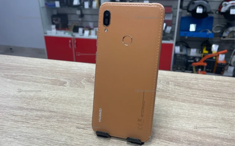 Huawei Y6  (2019) 3/32Gb