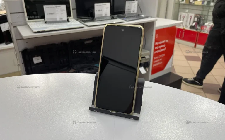 Itel P55+ 4/128 ГБ