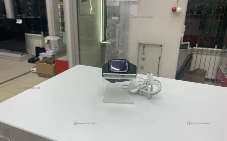 Часы Apple Watch 8