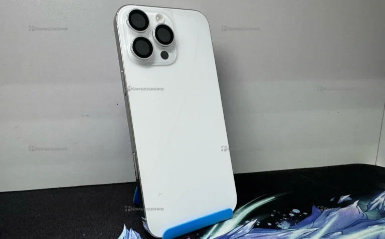 Телефон Apple iPhone 16 Pro Max 8/512 ГБ