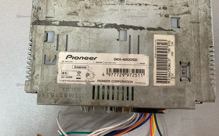 Автомагнитола  pioneer deh-4200sd