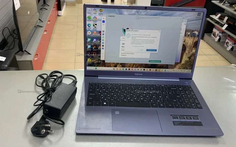 Ноутбук  Dexp Atlas M15-I5W303
