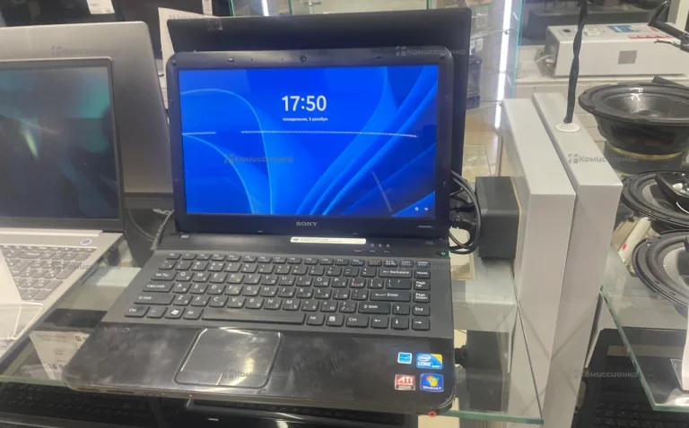 Ноутбук  Sony Pcg-61211v