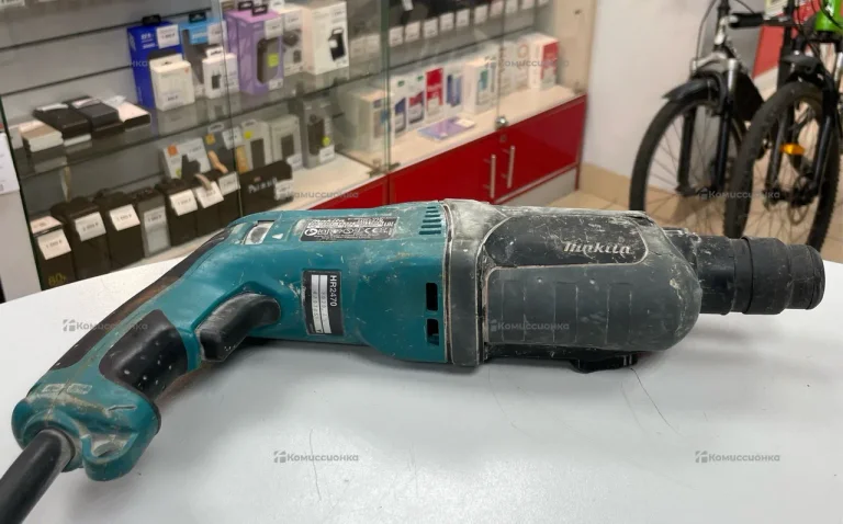 Перфоратор makita HR2470