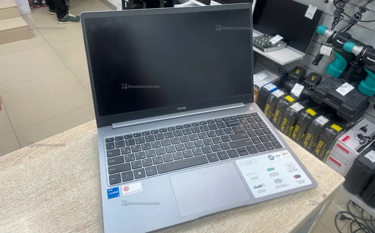 Ноутбук tecno MEGABOOK T15AA