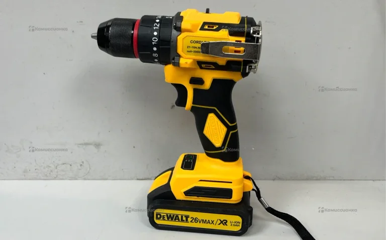 Шуруповерт DeWalt реплика