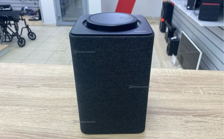 Колонка  Яндекс станция 1