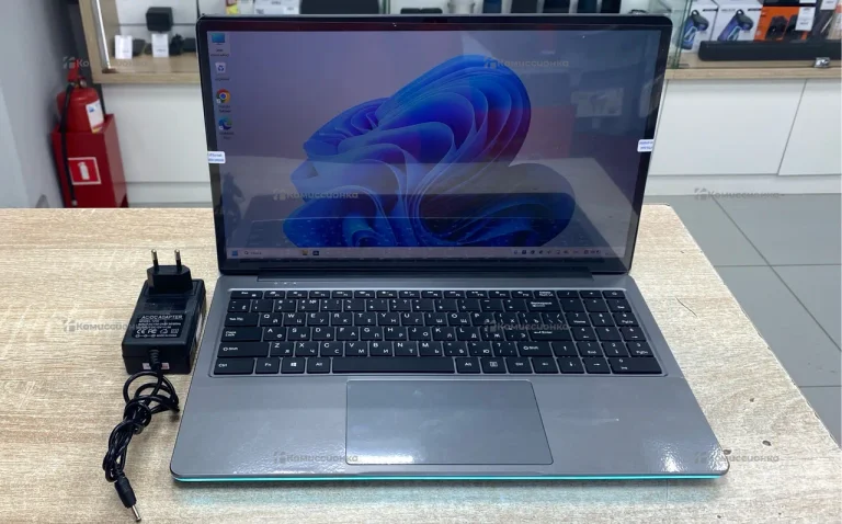 Ноутбук Azerty RB-1558