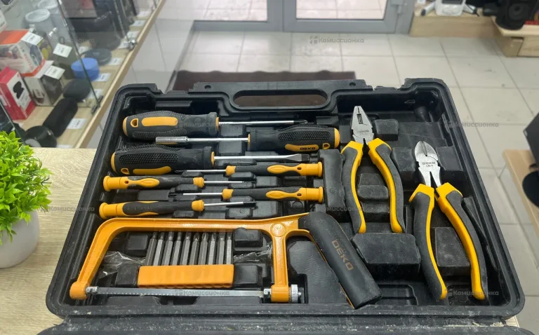 Набор инструментов Deko DKMT102 102pcs