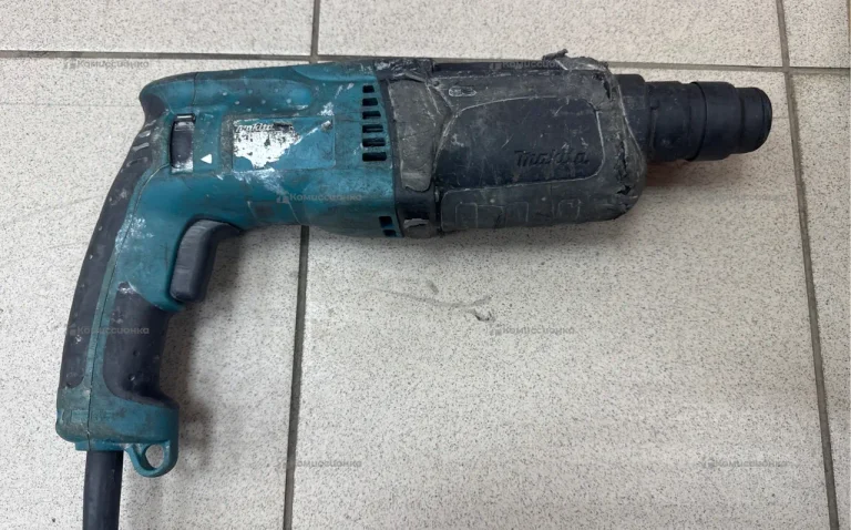 Перфоратор makita HR2470