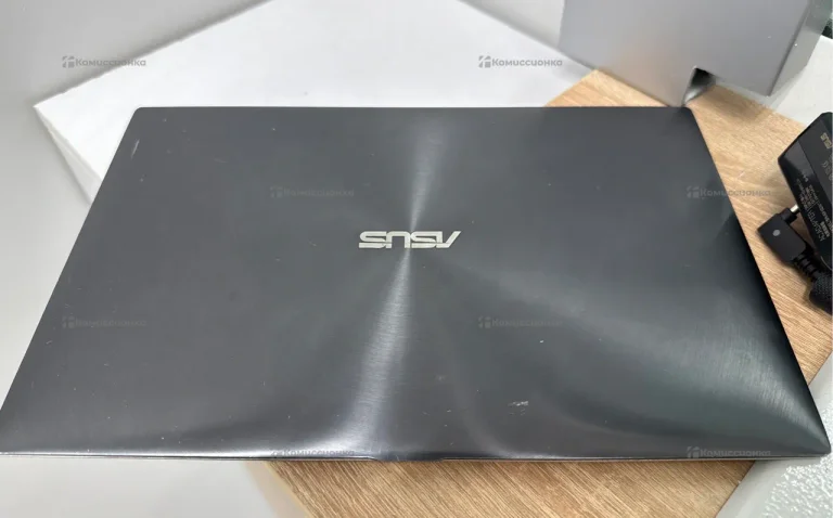 Ноутбук  Asus ux21a