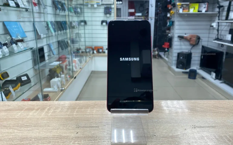 Samsung Galaxy A11 2/32 ГБ