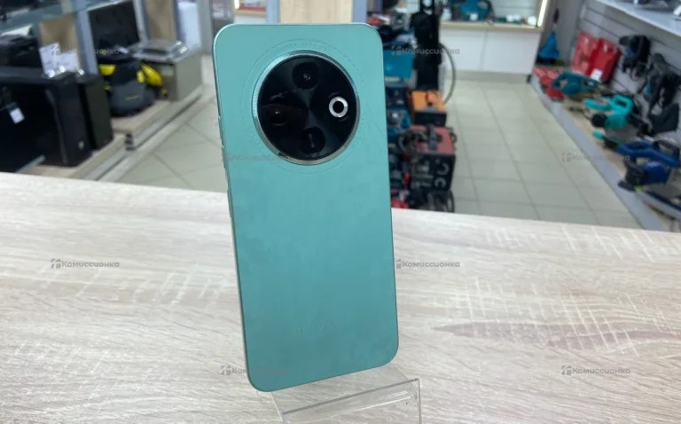 Tecno Spark 30C 4/64 ГБ