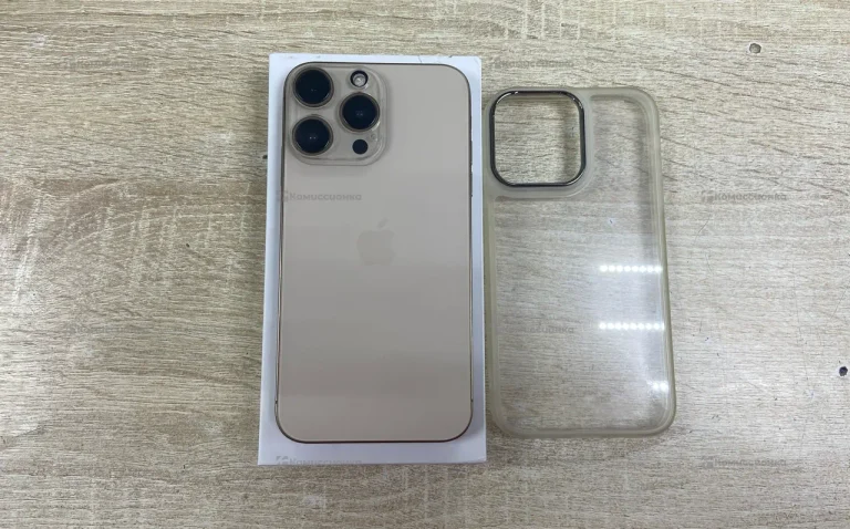 Apple iPhone XR  128gb в корпусе 15 pro