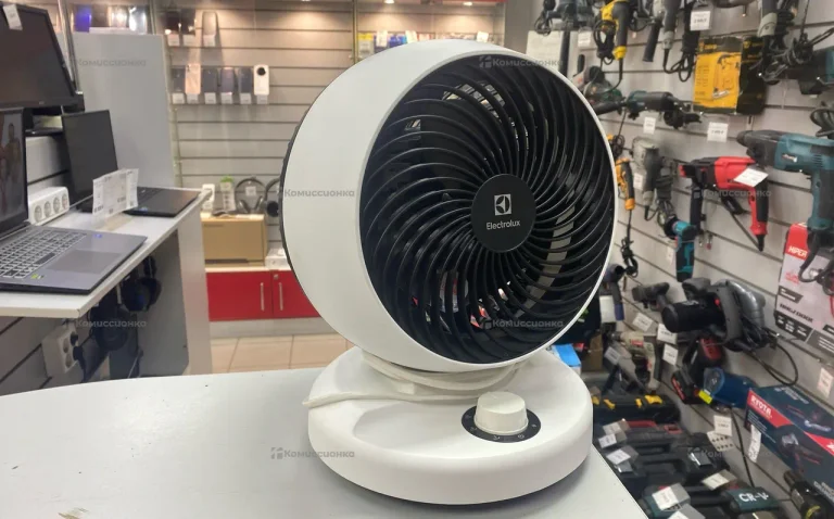 Вентилятор Electrolux ETF-107W