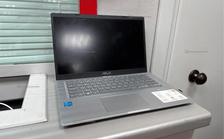 Ноутбук  ASUS X415