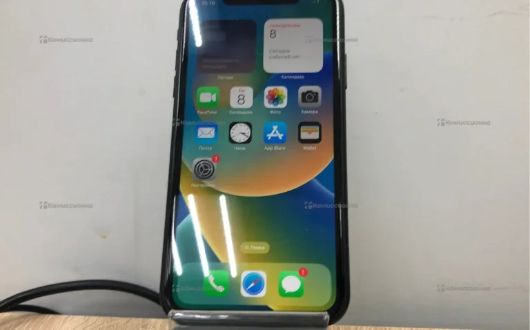Apple iPhone XR 64ГБ