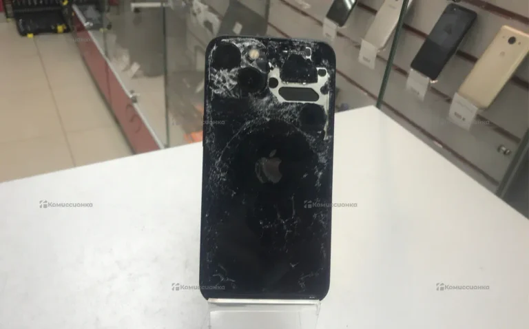 Apple iPhone 13 4/128 ГБ