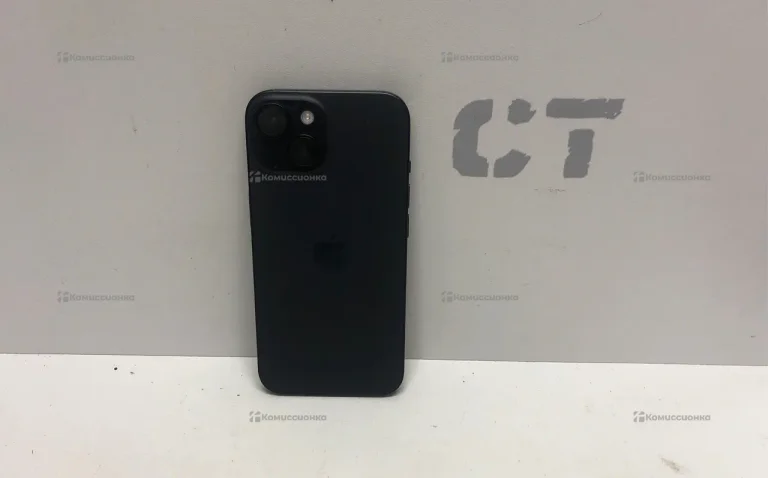 Apple iPhone 15 6/128 ГБ