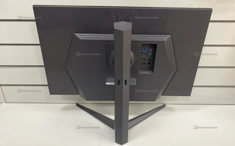 Монитор LG UltraGear 27GS85Q-B 200Гц