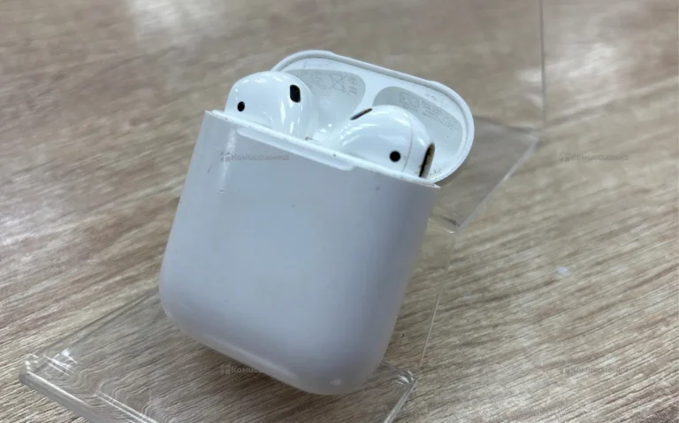 Наушники  AirPods