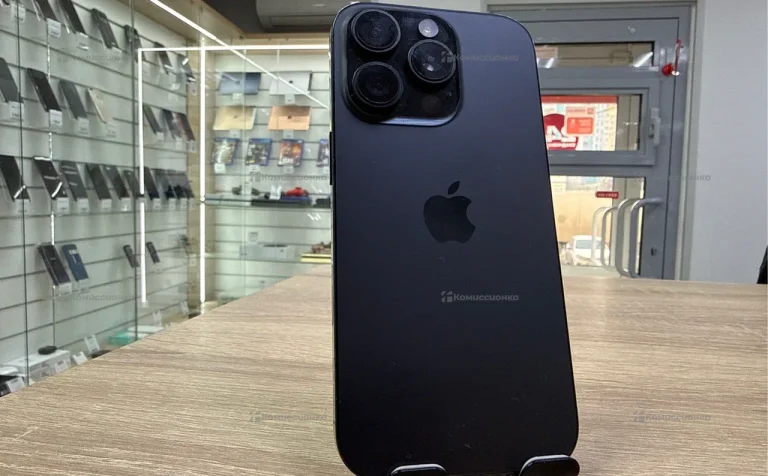 Apple iPhone 16 Pro 8/128 ГБ
