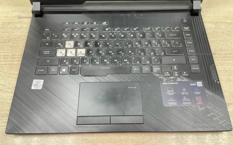 Ноутбук Roc Strix C15 i7-10750H