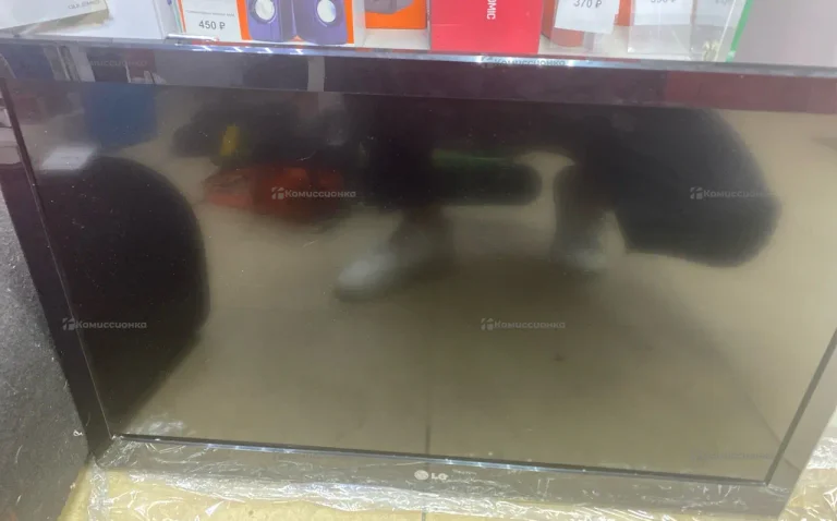 Телевизор LG• 32lv3700