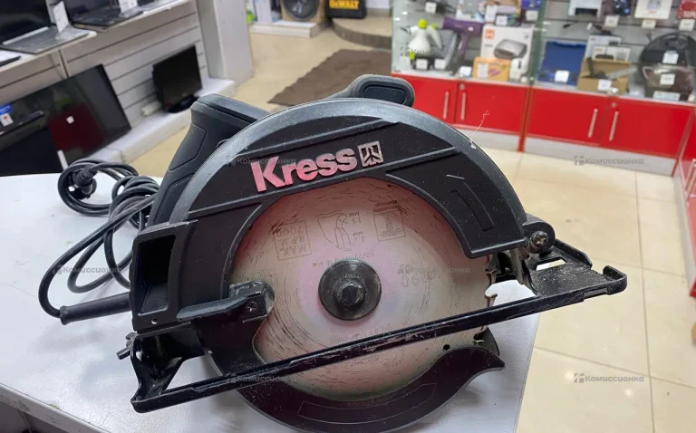 Дисковая пила Kress KU420